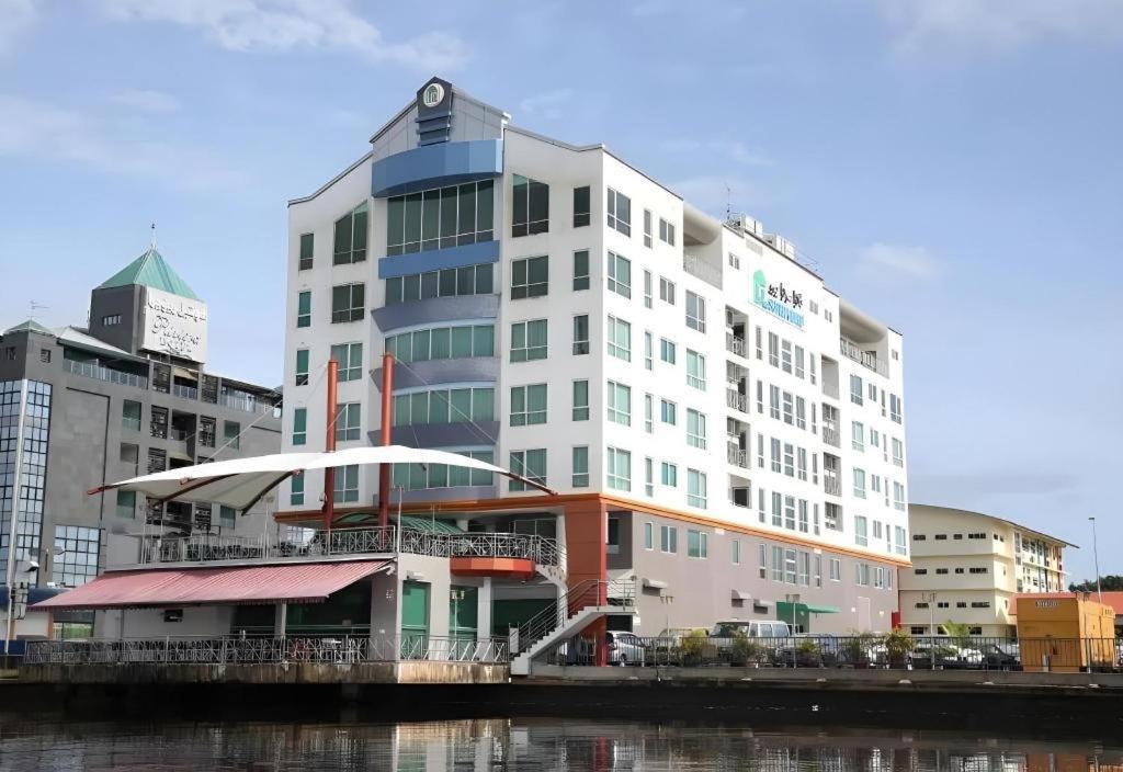 Plaza Sutera Biru Hotel Kuala Belait Kültér fotó